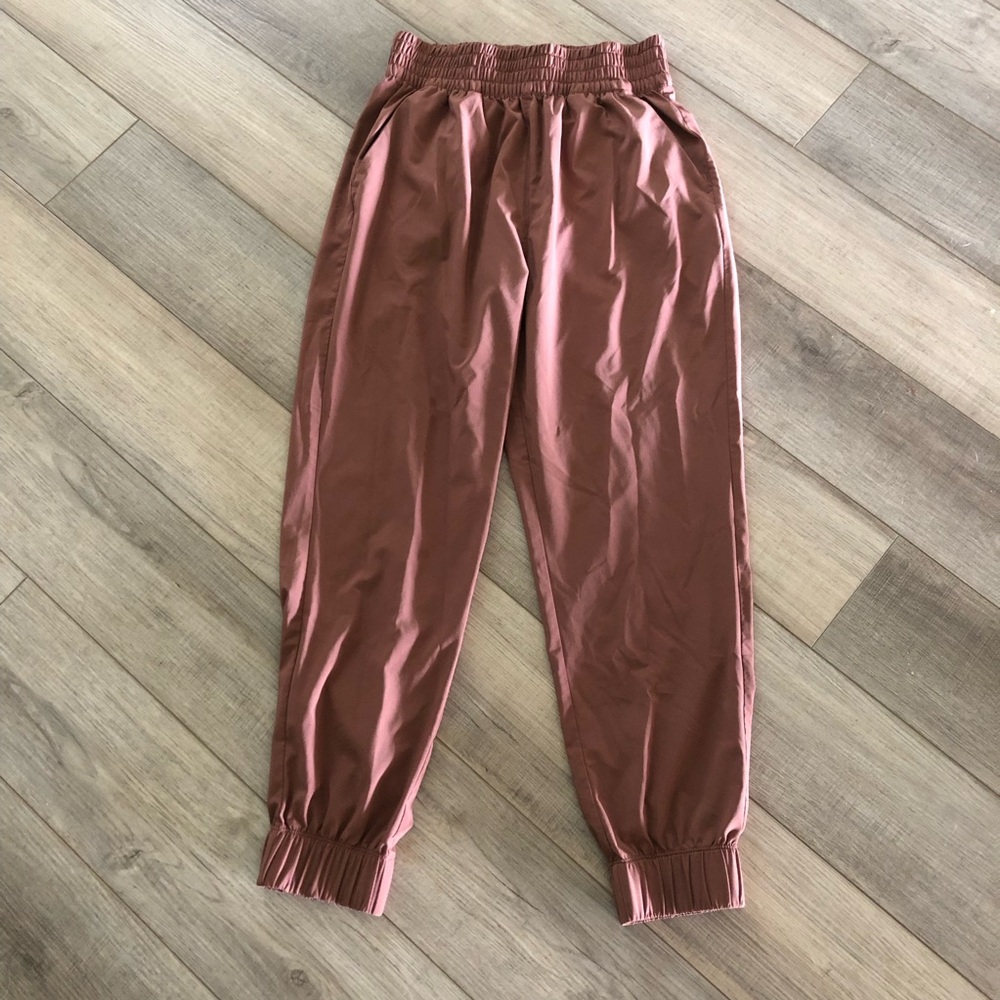 Vuori Joggers